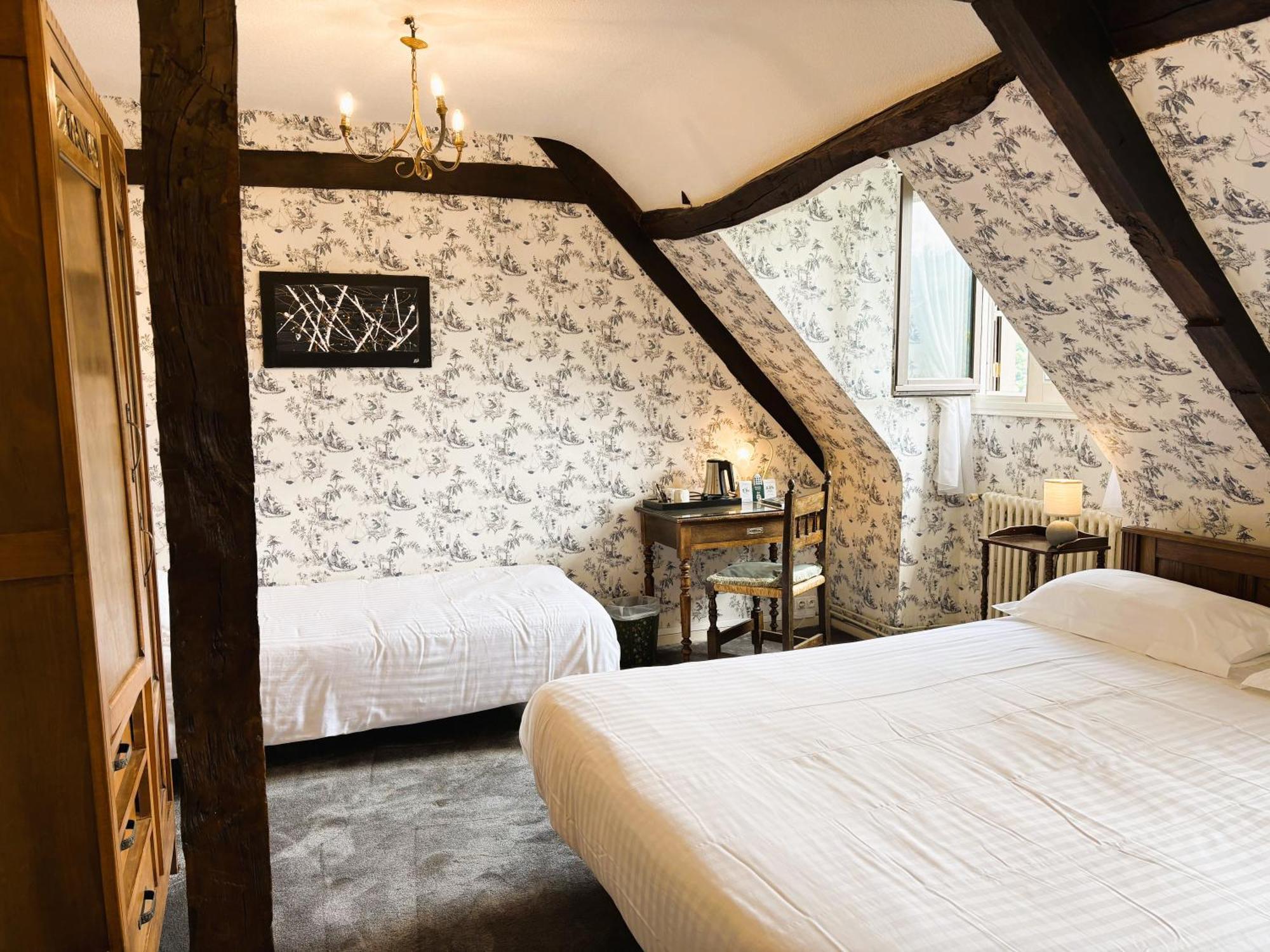 Logis Hotel Beau Site Аржеле-Газо Экстерьер фото